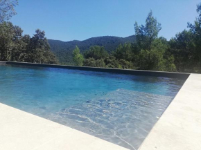 Villa neuve SOLLIES TOUCAS
